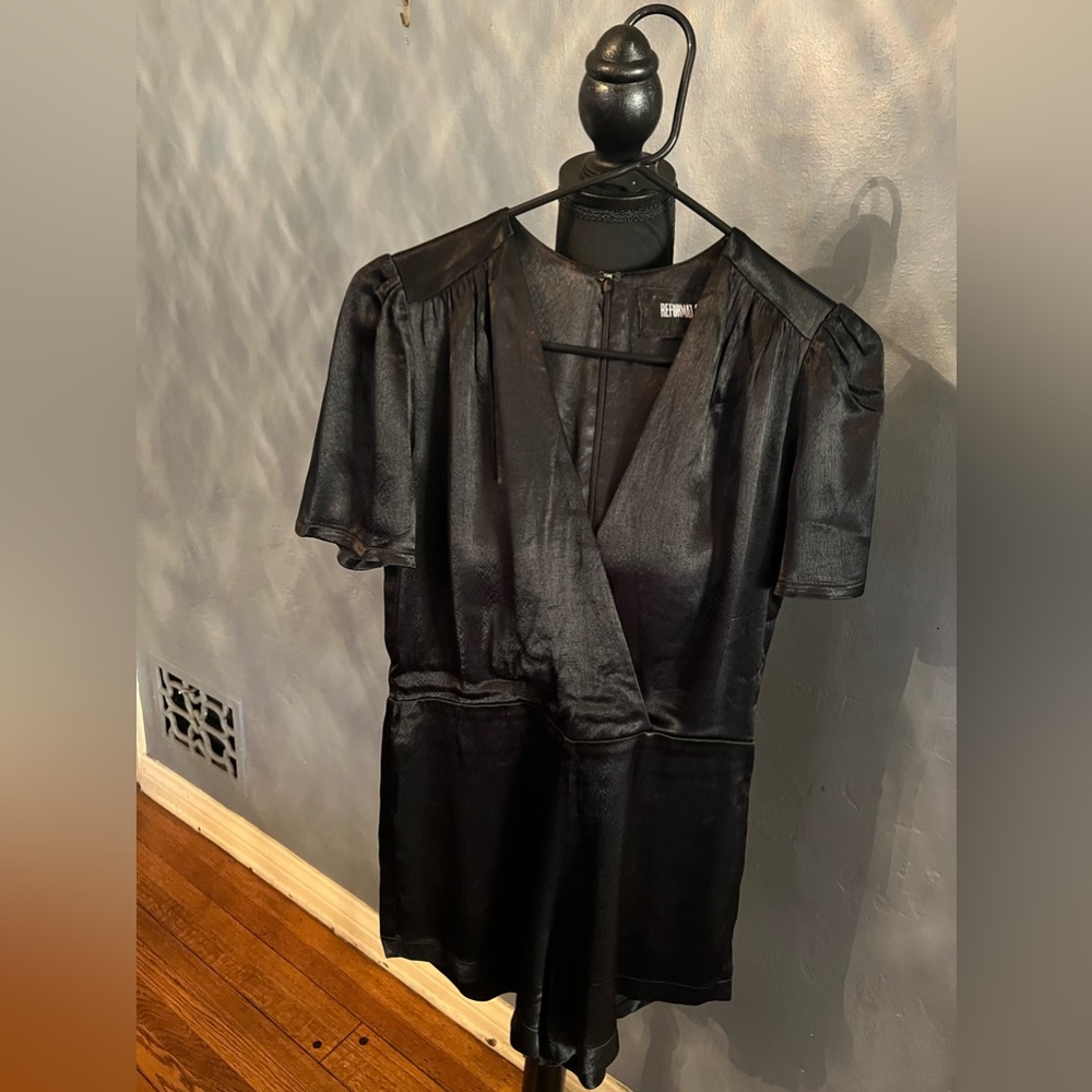Reformation Black Deep V Romper Sz 4P